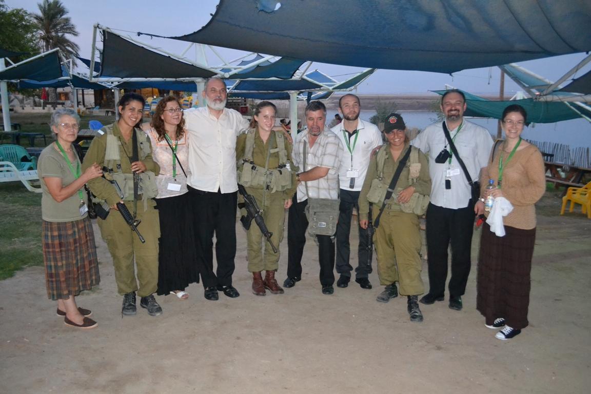 comuniunie israeliano - română la Marea Moartă